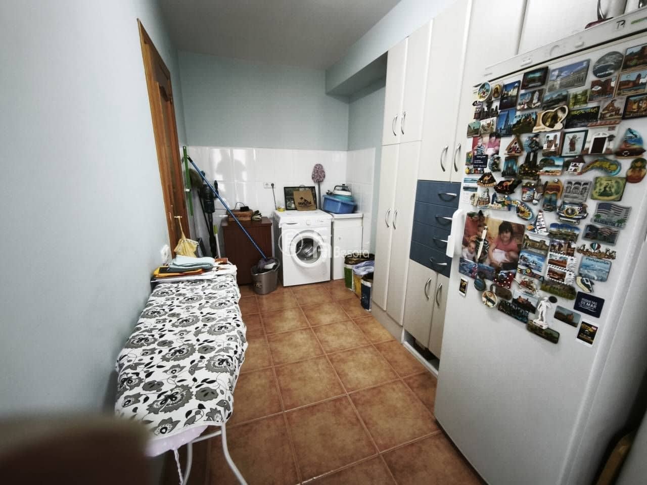 3 bedroom Townhouse for sale in Alpicat with garage - € 335,000 (Ref: 9443668)