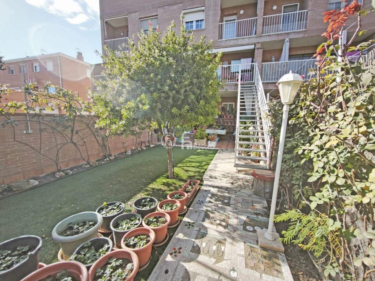 3 bedroom Townhouse for sale in Alpicat with garage - € 335,000 (Ref: 9443668)