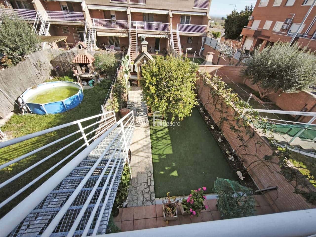3 bedroom Townhouse for sale in Alpicat with garage - € 335,000 (Ref: 9443668)