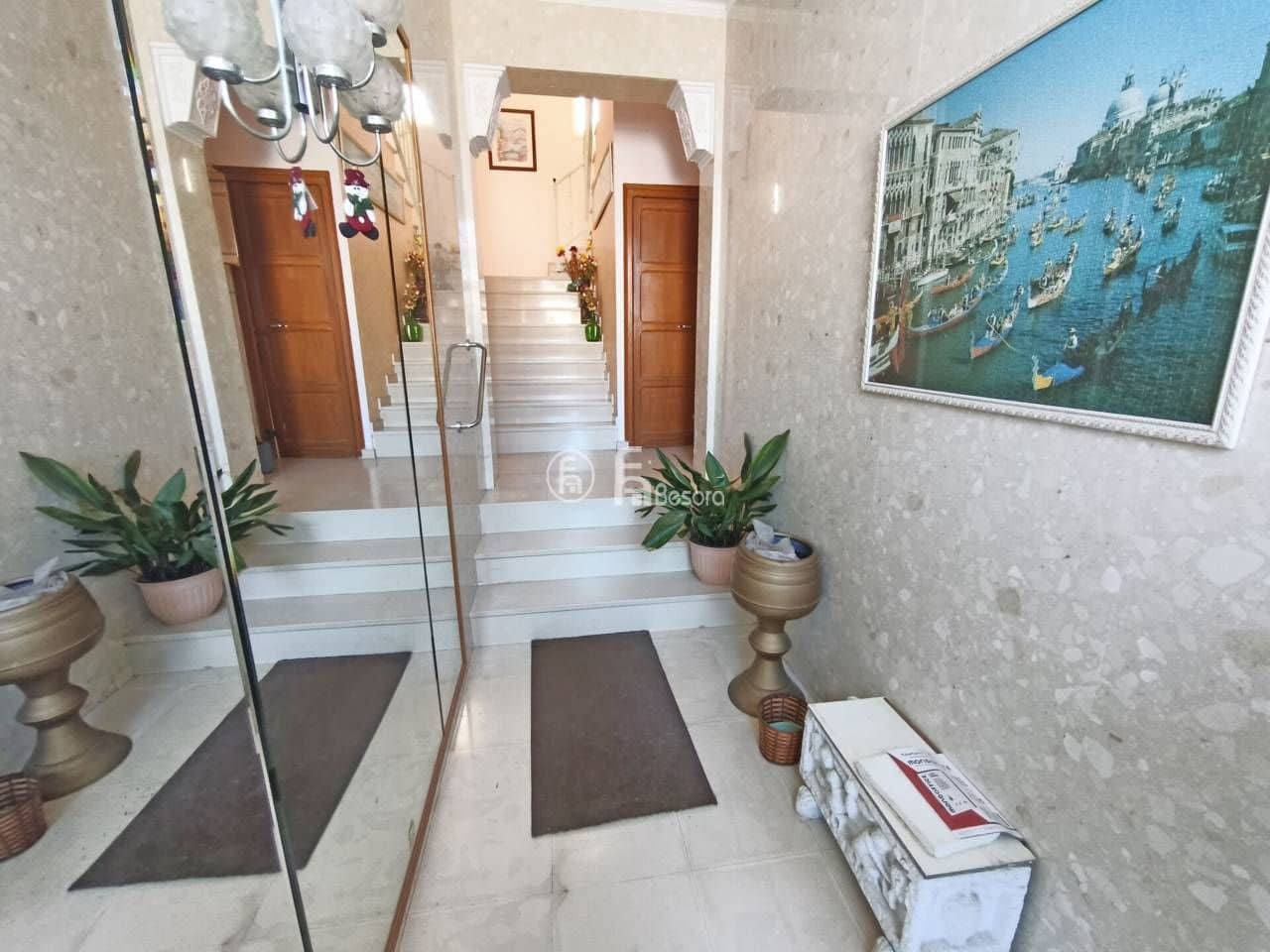 16 makuuhuone Paritalo myytävänä paikassa Lleida kaupunki mukana 
autotalli - 525 000 € (Ref: 9443670)