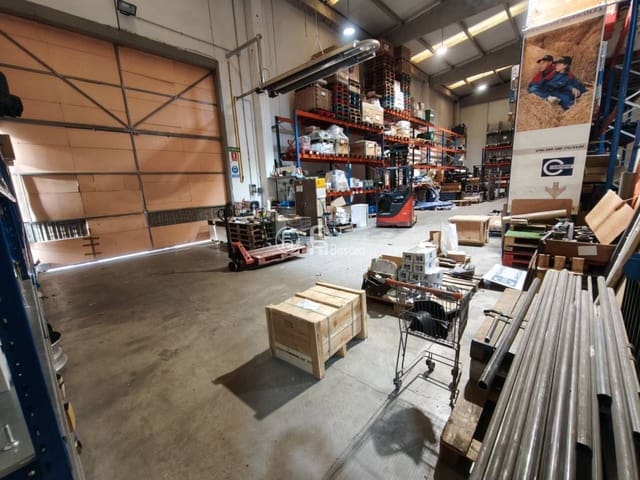 Komercyjne na sprzedaż w Miasto Lleida - 435 000 € (Ref: 9443671)