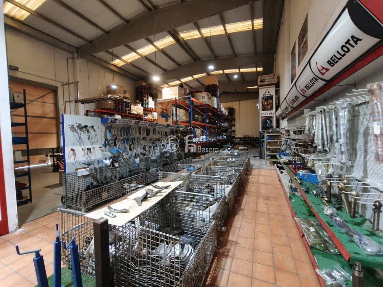 Komercyjne na sprzedaż w Miasto Lleida - 435 000 € (Ref: 9443671)