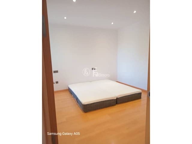 3 soveværelse Lejlighed til salg i Les Borges Blanques med garage - € 180.000 (Ref: 9443672)