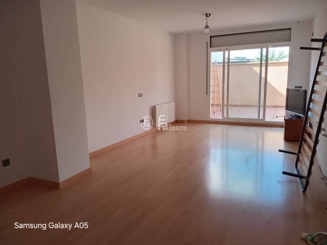 3 soveværelse Lejlighed til salg i Les Borges Blanques med garage - € 180.000 (Ref: 9443672)