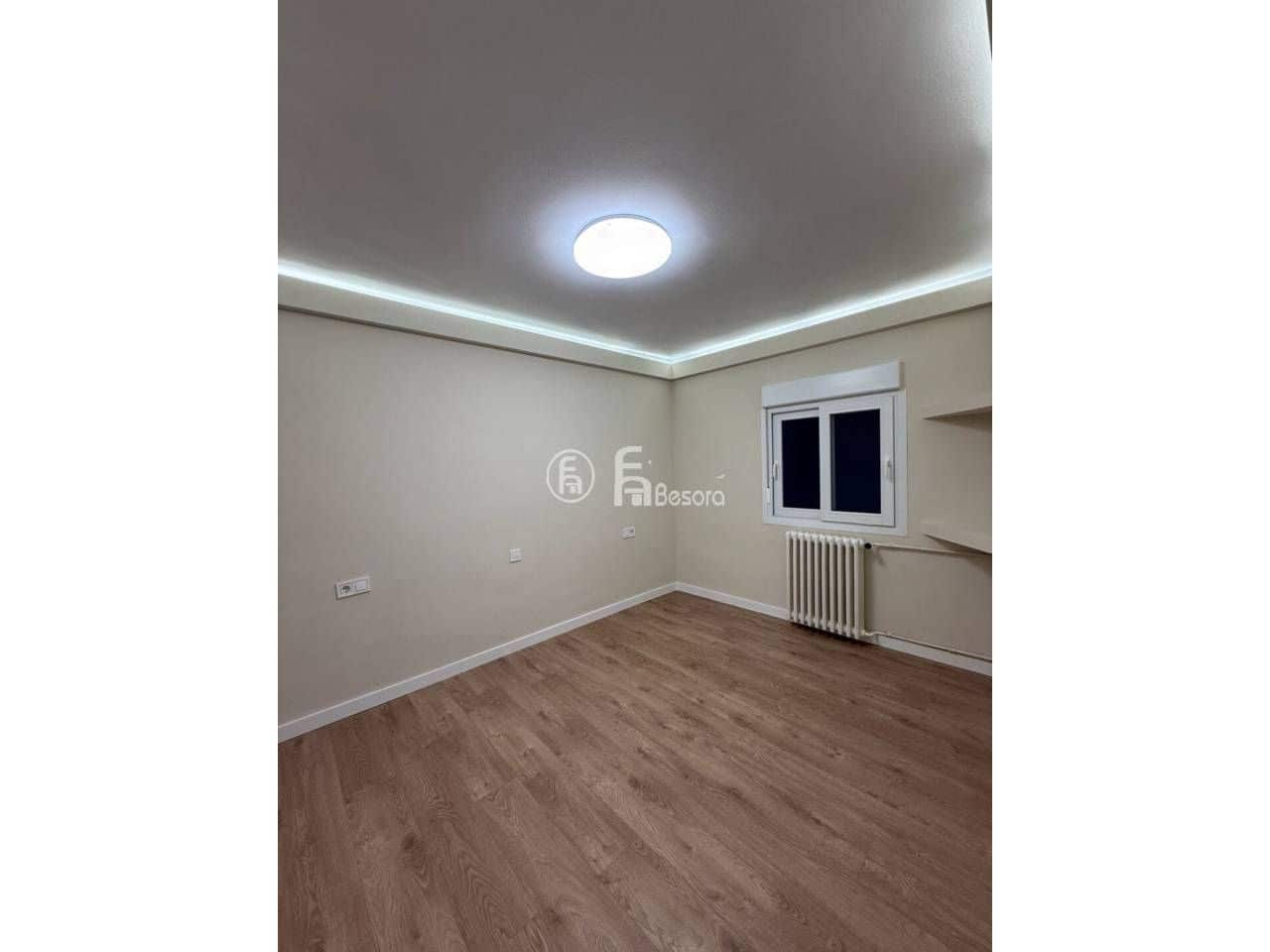 3 makuuhuone Asunto myytävänä paikassa Lleida kaupunki - 210 000 € (Ref: 9443673)