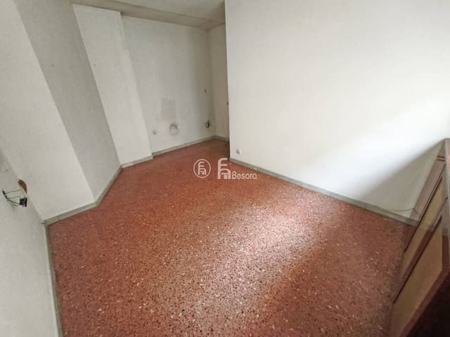 3 soveværelse Lejlighed til salg i Lleida by - € 198.000 (Ref: 9443674)