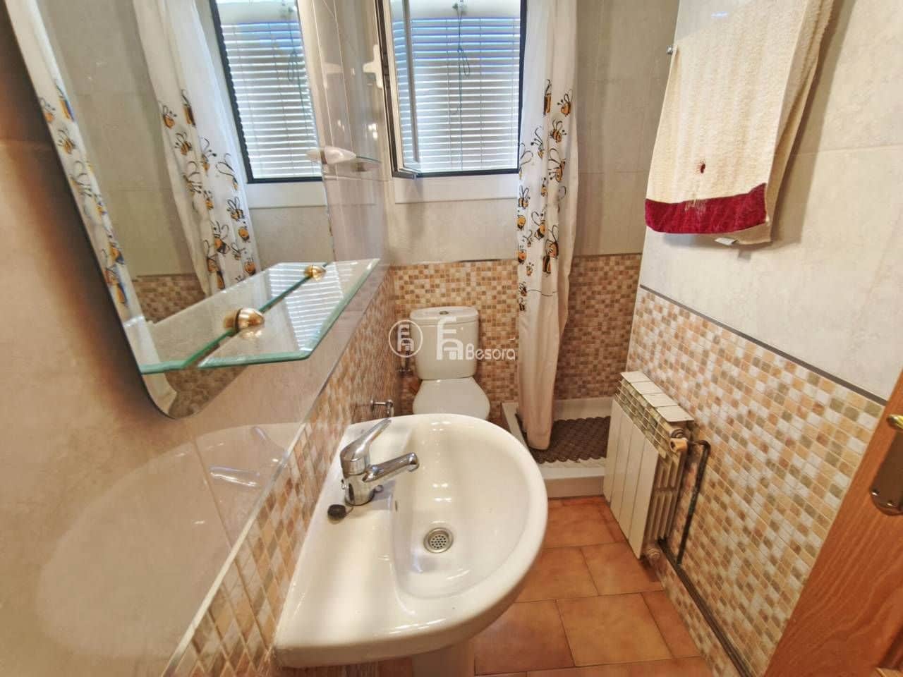 16 makuuhuone Paritalo myytävänä paikassa Lleida kaupunki mukana 
autotalli - 525 000 € (Ref: 9443675)