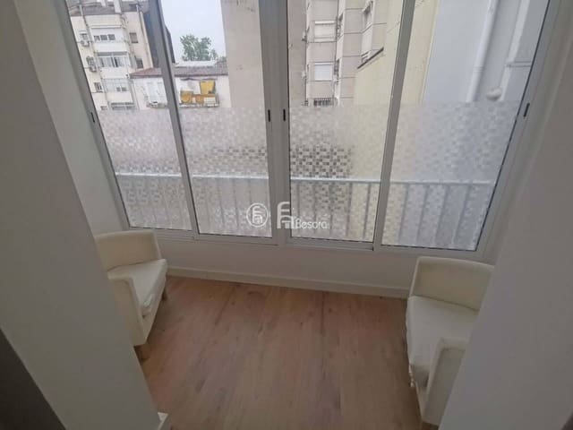 2 soveværelse Penthouse til salg i Lleida by - € 149.000 (Ref: 9443684)