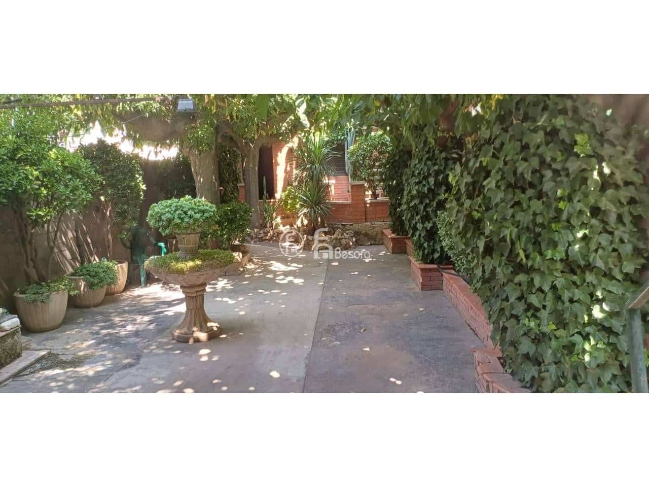 5 bedroom Flat for sale in Balaguer with garage - € 198,000 (Ref: 9443686)