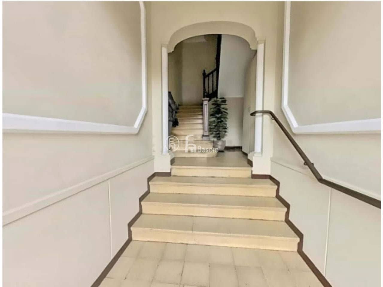 5 bedroom Flat for sale in Balaguer with garage - € 198,000 (Ref: 9443686)