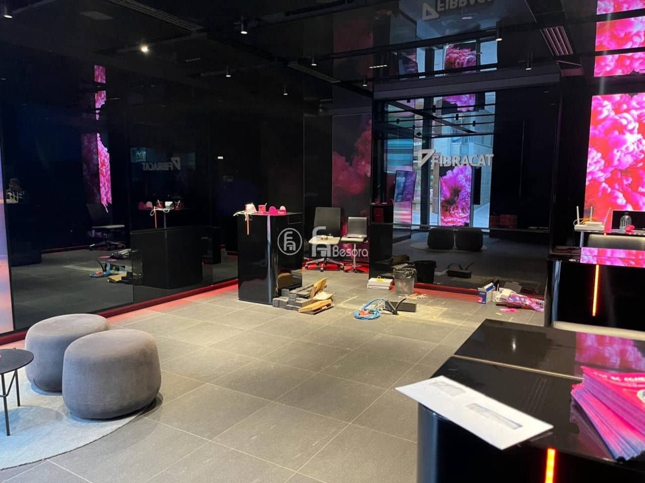 Commercial for rent in Lleida city - € 2,500 (Ref: 9443687)