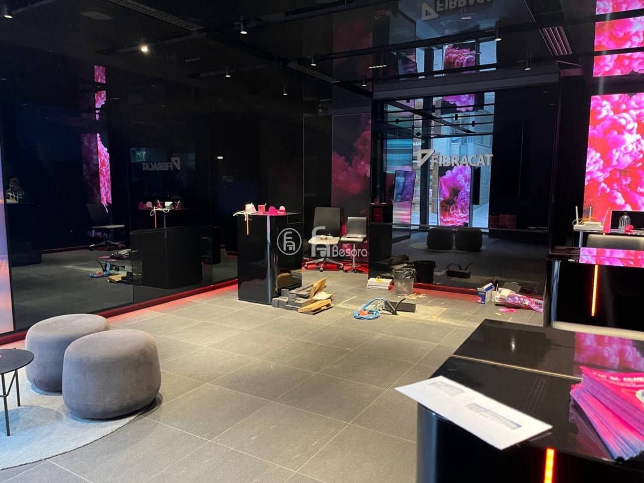 Commercial for rent in Lleida city - € 2,500 (Ref: 9443687)