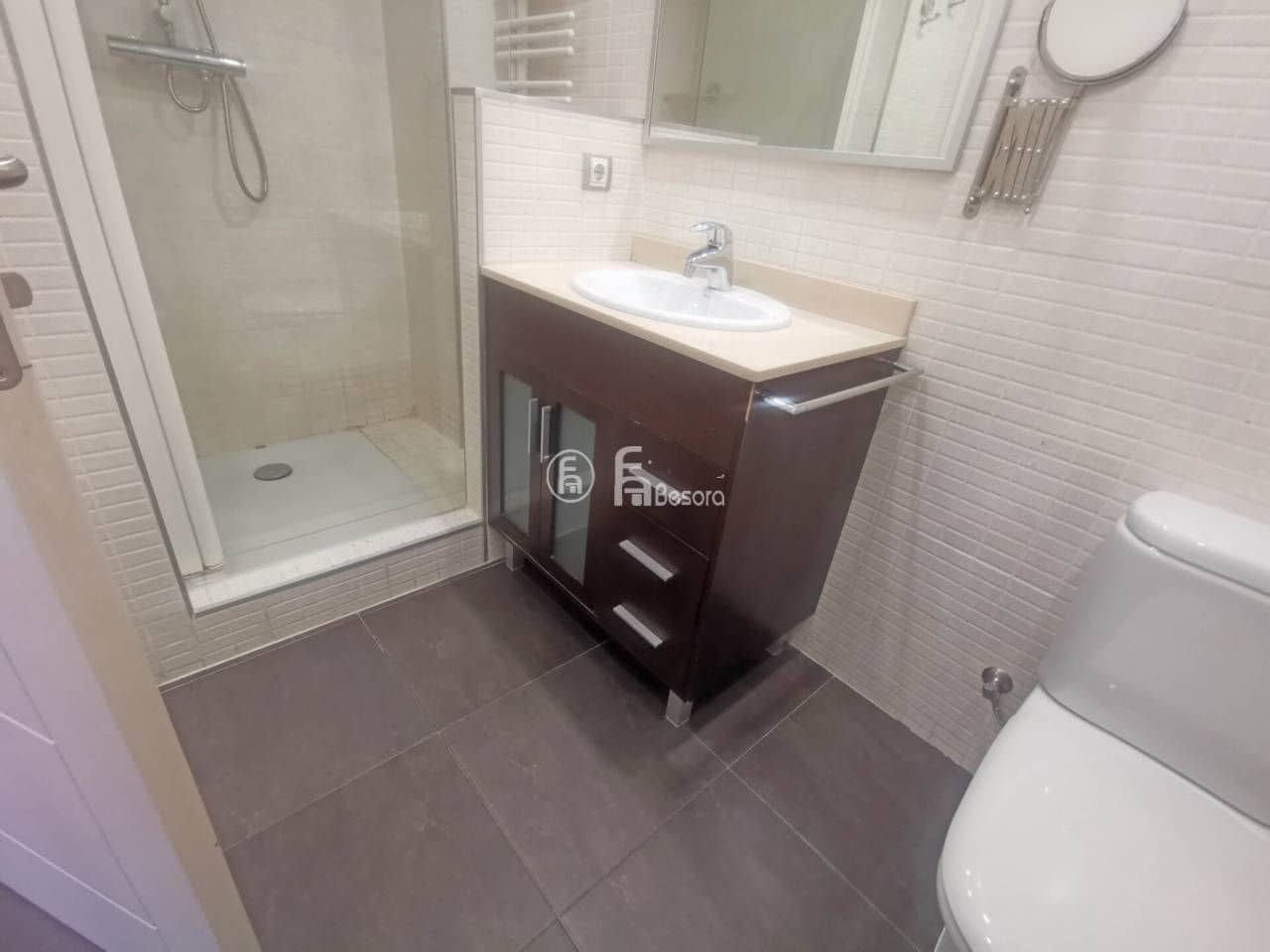 3 soveværelse Lejlighed til salg i Lleida by med garage - € 230.000 (Ref: 9443690)