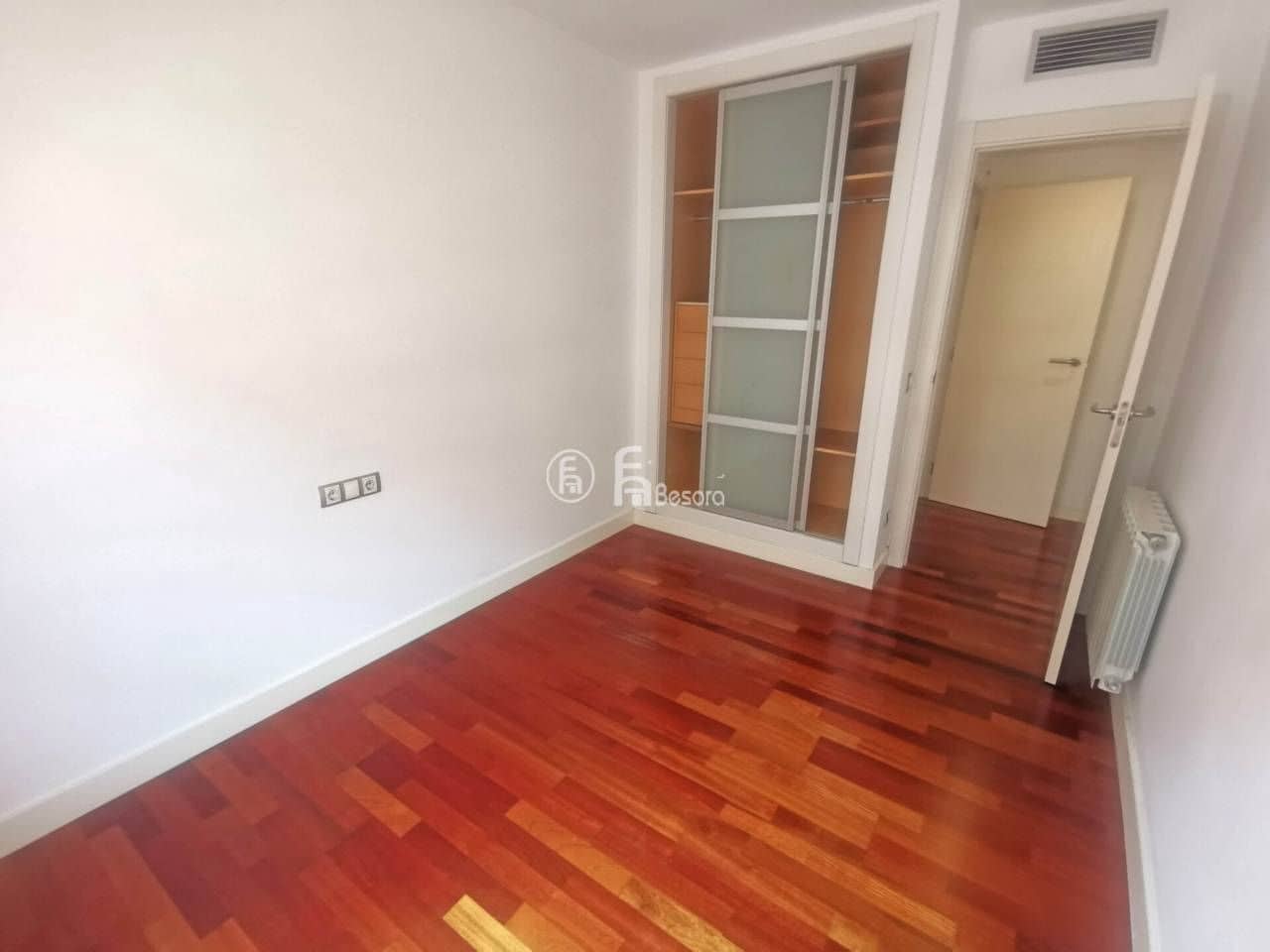 3 soveværelse Lejlighed til salg i Lleida by med garage - € 230.000 (Ref: 9443692)