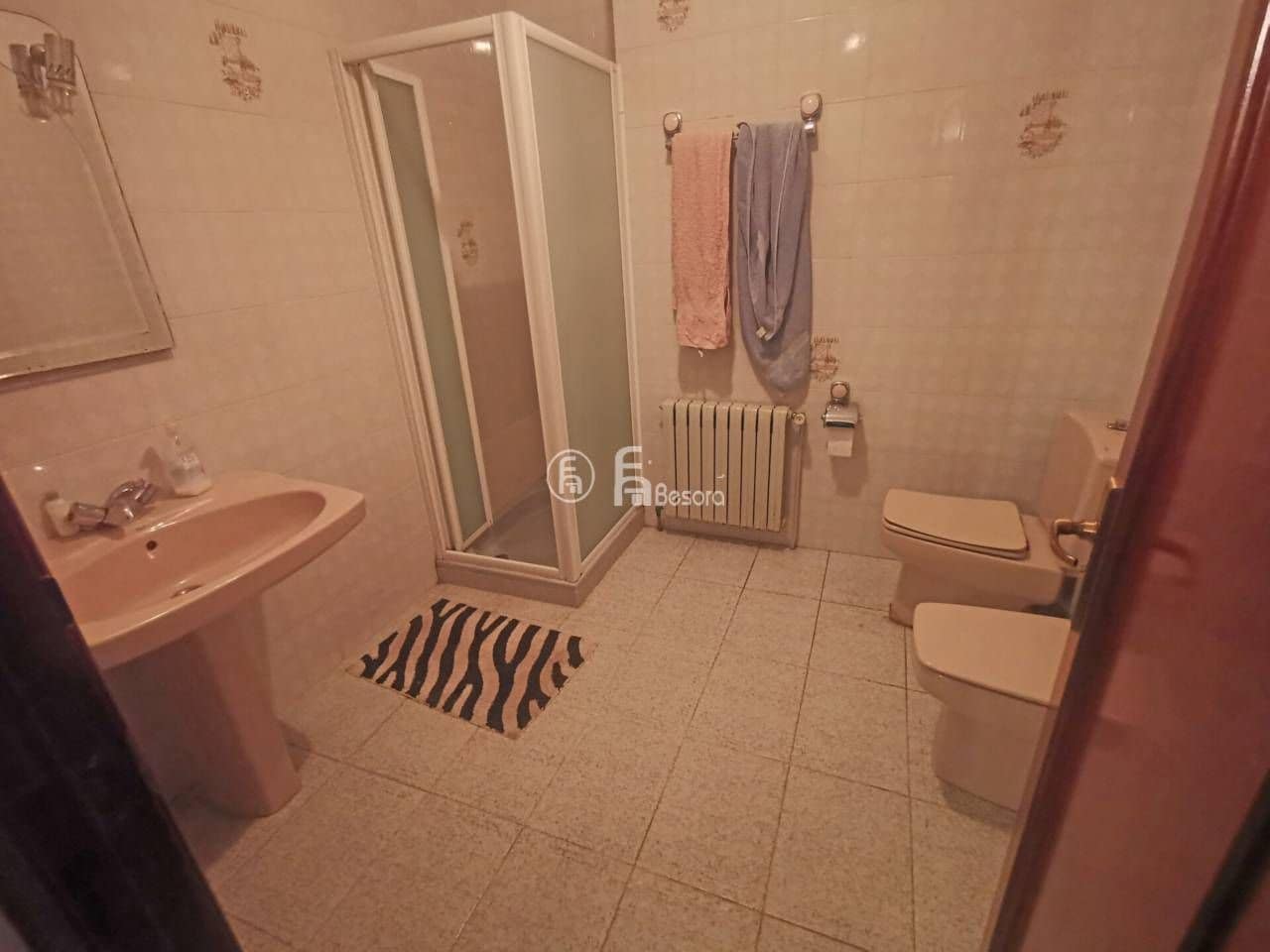 Finca/Country House for sale in Lleida city - € 525,000 (Ref: 9443695)