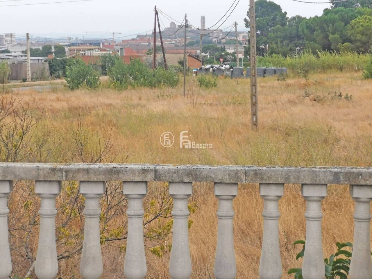 6 makuuhuone Huvila myytävänä paikassa Lleida kaupunki mukana uima-altaan 
autotalli - 415 000 € (Ref: 9443697)