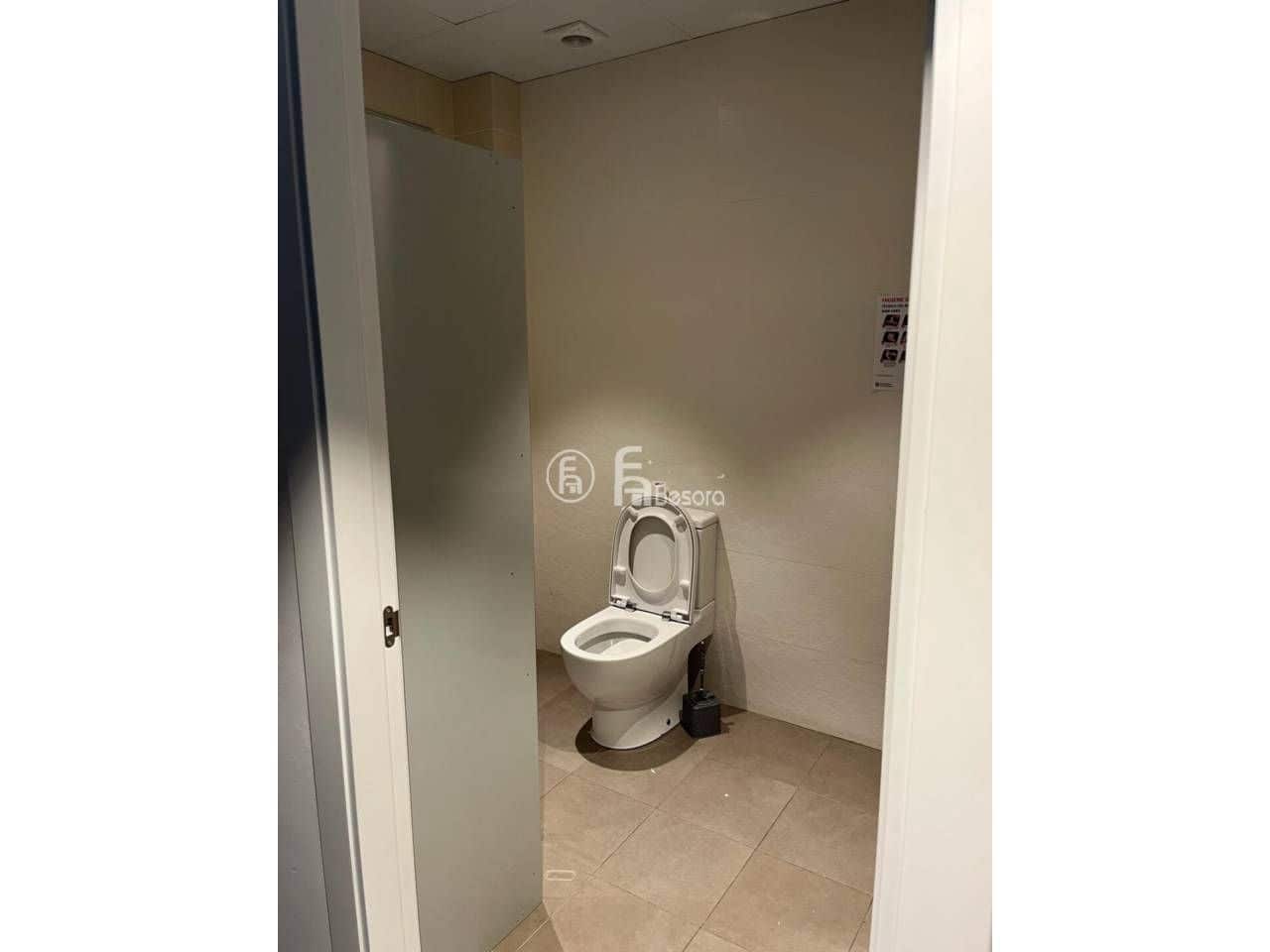 Commercial for rent in Lleida city - € 2,500 (Ref: 9443698)