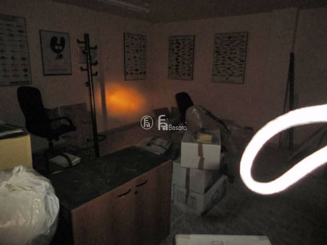 Commercieel te koop in Albatàrrec - € 80.000 (Ref: 9443699)