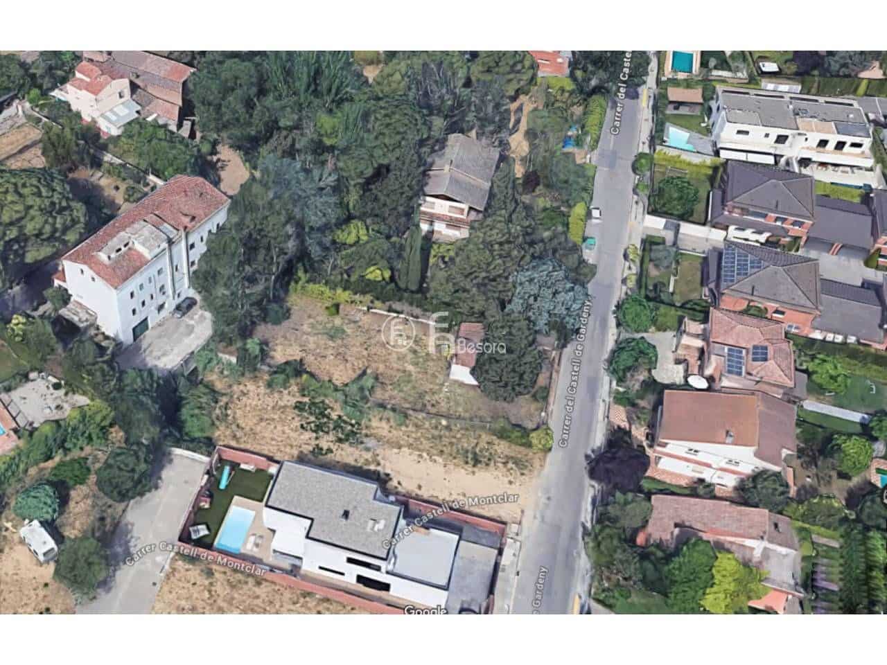 Villa til salgs i Lleida by - € 160 000 (Ref: 9443707)