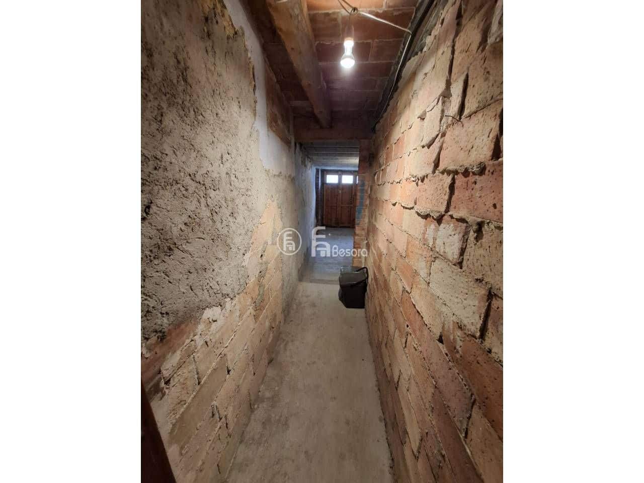 3 bedroom Flat for sale in Maials with garage - € 39,900 (Ref: 9443708)