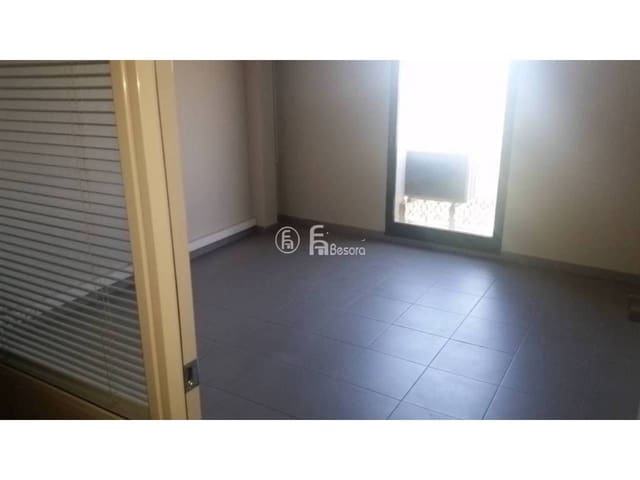 Kontor til salg i Lleida by - € 79.000 (Ref: 9443710)