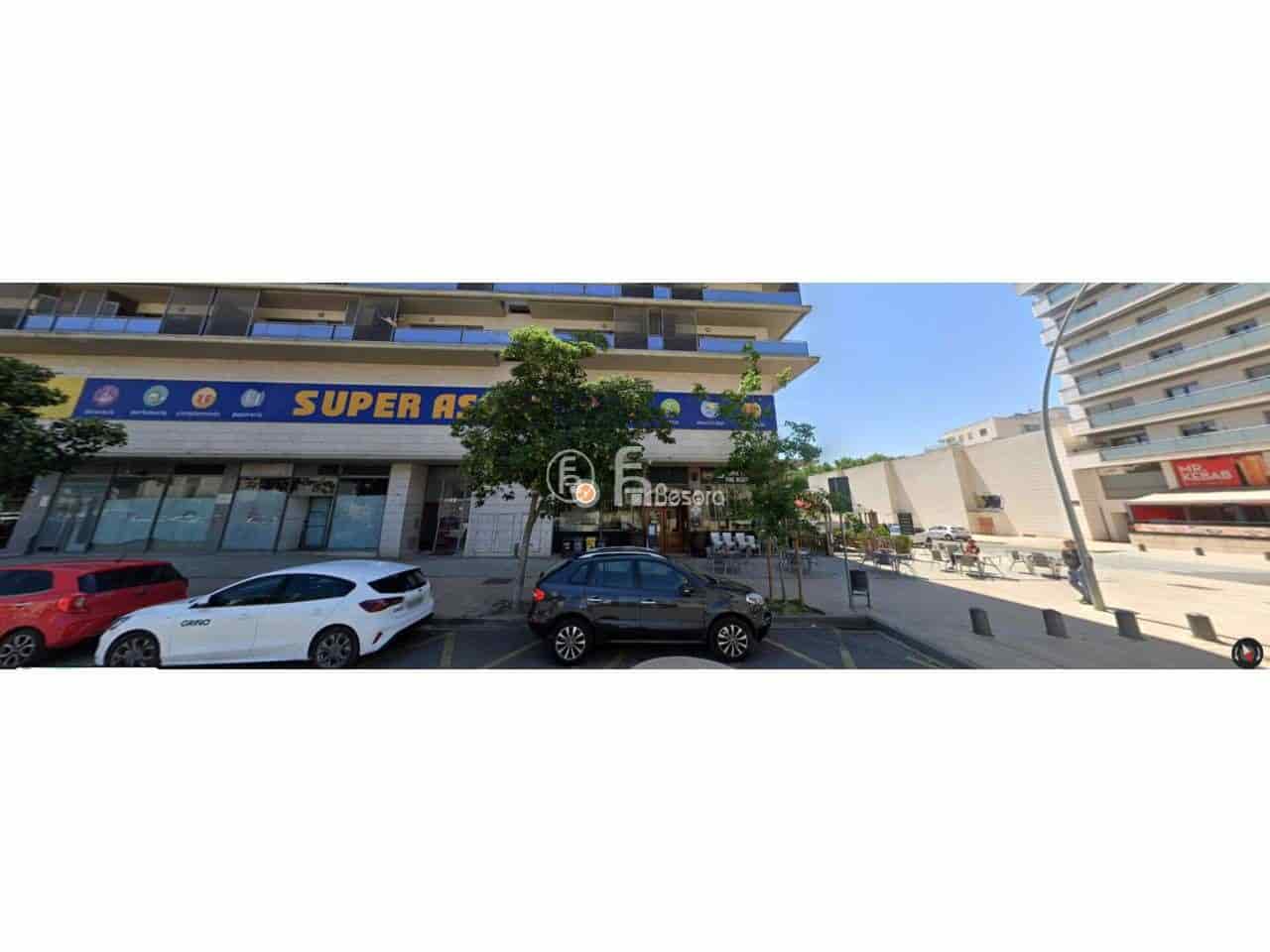 Garage for sale in Lleida city - € 12,500 (Ref: 9443711)