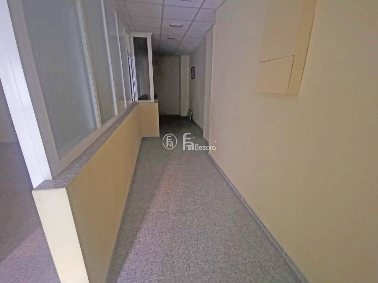 Commercial for rent in Lleida city - € 550 (Ref: 9443713)