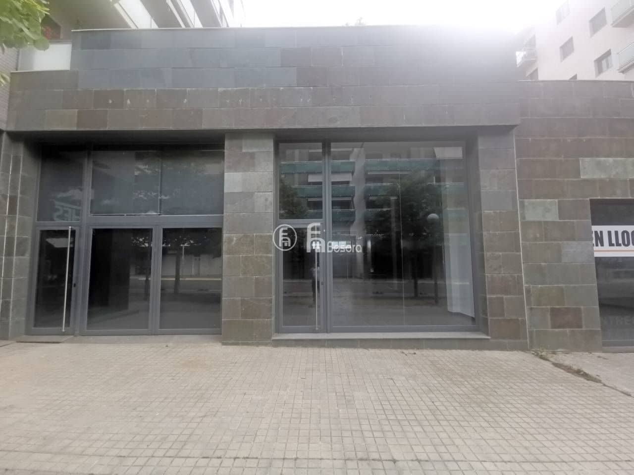Commercial for rent in Lleida city - € 975 (Ref: 9443714)
