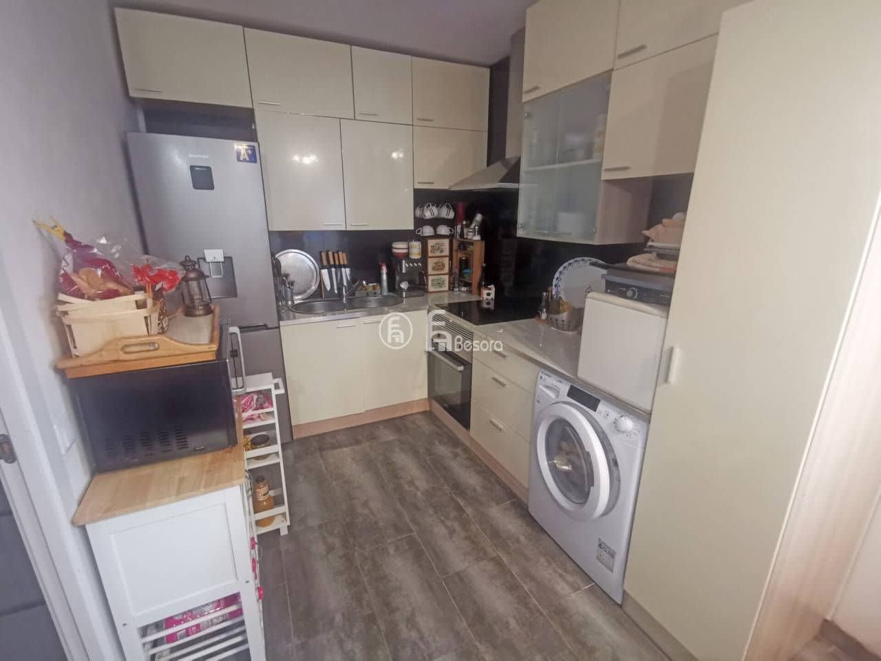 6 soverom Villa til salgs i Lleida by med svømmebasseng garasje - € 415 000 (Ref: 9443715)