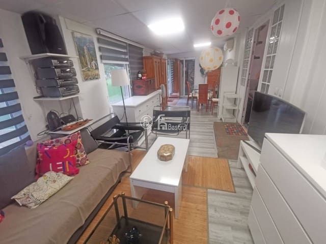 6 soverom Villa til salgs i Lleida by med svømmebasseng garasje - € 415 000 (Ref: 9443715)