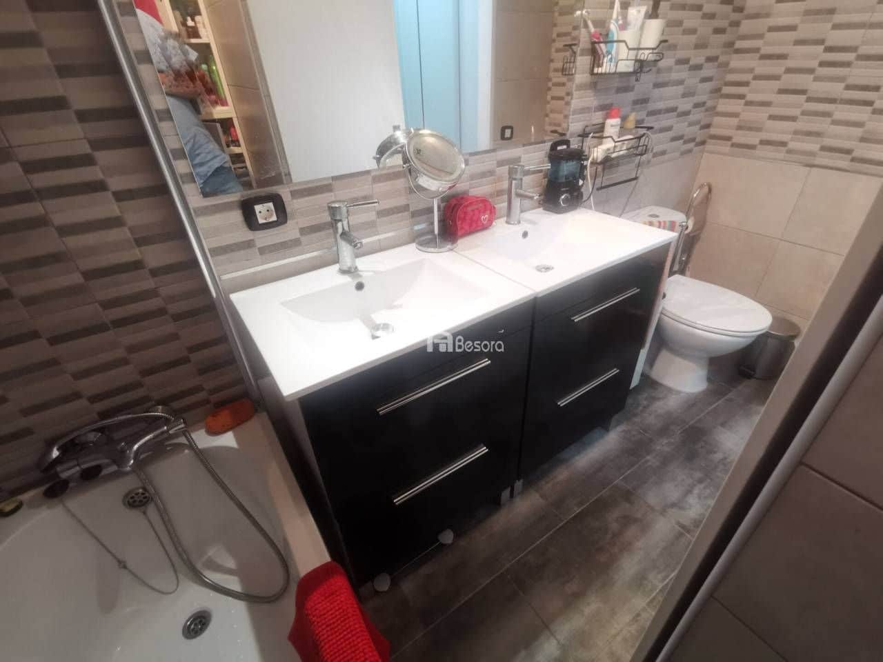 6 soverom Villa til salgs i Lleida by med svømmebasseng garasje - € 415 000 (Ref: 9443715)