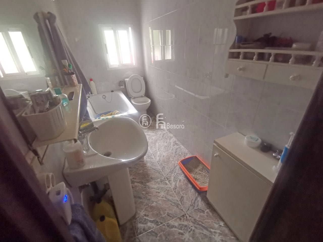 6 soverom Villa til salgs i Lleida by med svømmebasseng garasje - € 415 000 (Ref: 9443715)