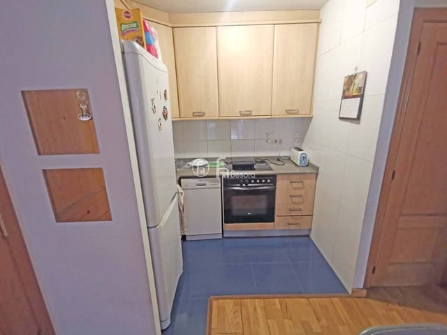 1 makuuhuone Huoneisto myytävänä paikassa Lleida kaupunki mukana 
autotalli - 130 000 € (Ref: 9443716)