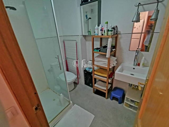 1 makuuhuone Huoneisto myytävänä paikassa Lleida kaupunki mukana 
autotalli - 130 000 € (Ref: 9443716)