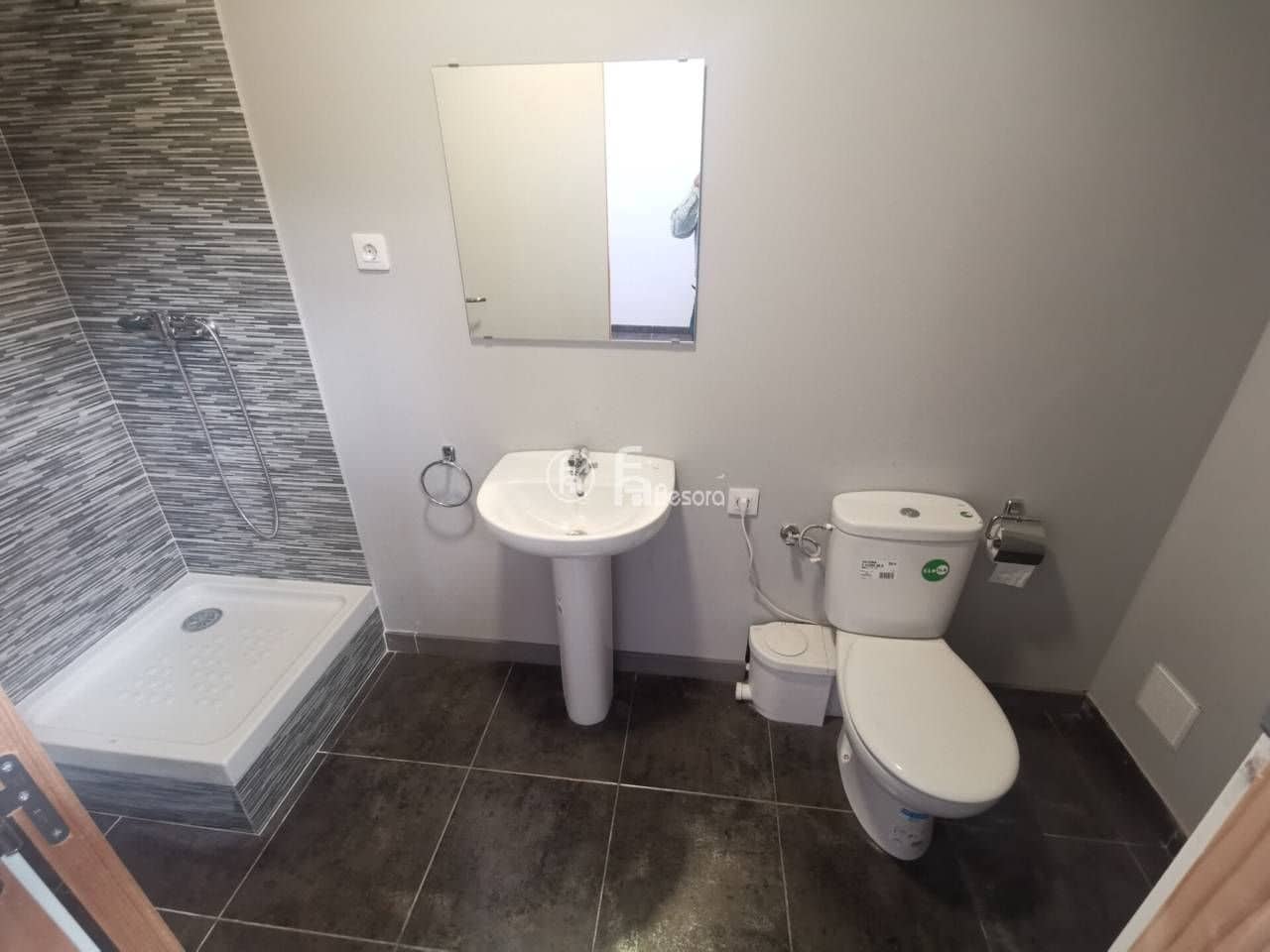 Erhverv til salg i Lleida by - € 162.000 (Ref: 9443717)