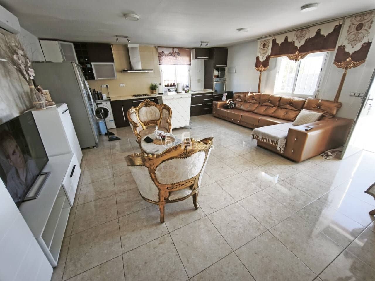 6 slaapkamer Villa te koop in Rossello - € 259.000 (Ref: 9443720)