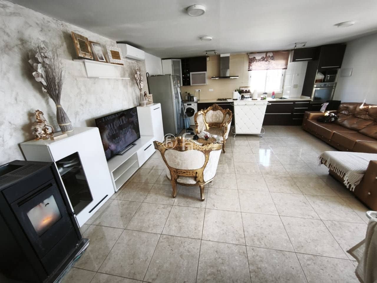 6 slaapkamer Villa te koop in Rossello - € 259.000 (Ref: 9443720)