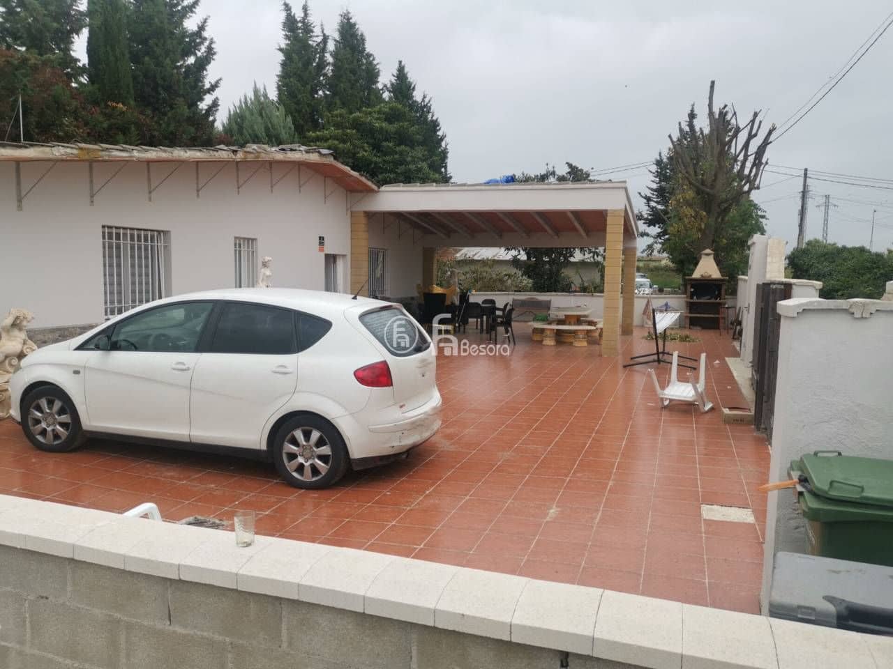 6 slaapkamer Villa te koop in Rossello - € 259.000 (Ref: 9443720)