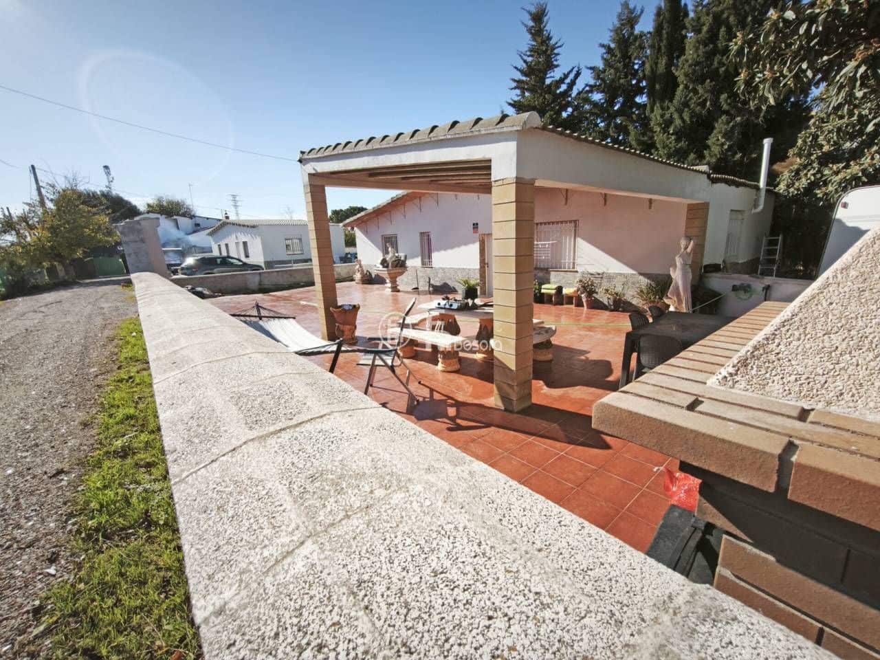 6 slaapkamer Villa te koop in Rossello - € 259.000 (Ref: 9443720)