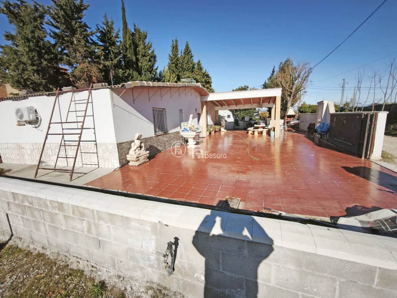 6 slaapkamer Villa te koop in Rossello - € 259.000 (Ref: 9443720)