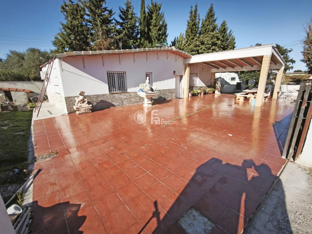 6 slaapkamer Villa te koop in Rossello - € 259.000 (Ref: 9443720)