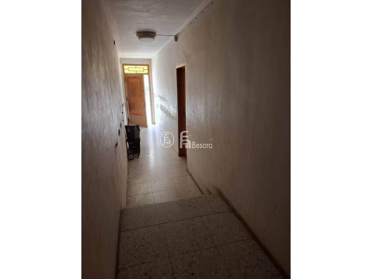 3 bedroom Flat for sale in Maials with garage - € 39,900 (Ref: 9443721)