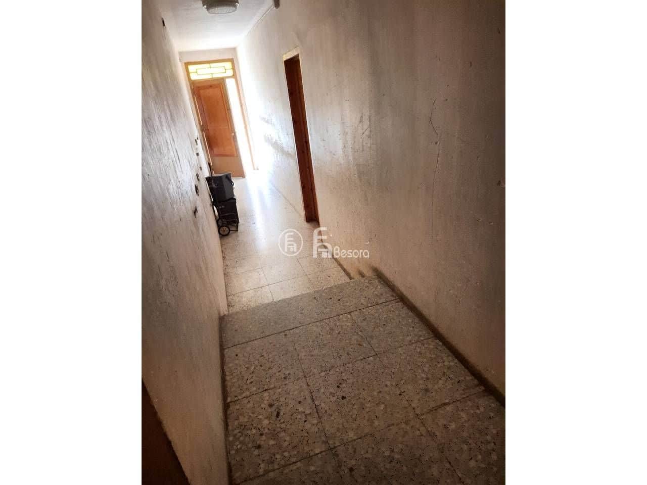 3 bedroom Flat for sale in Maials with garage - € 39,900 (Ref: 9443721)