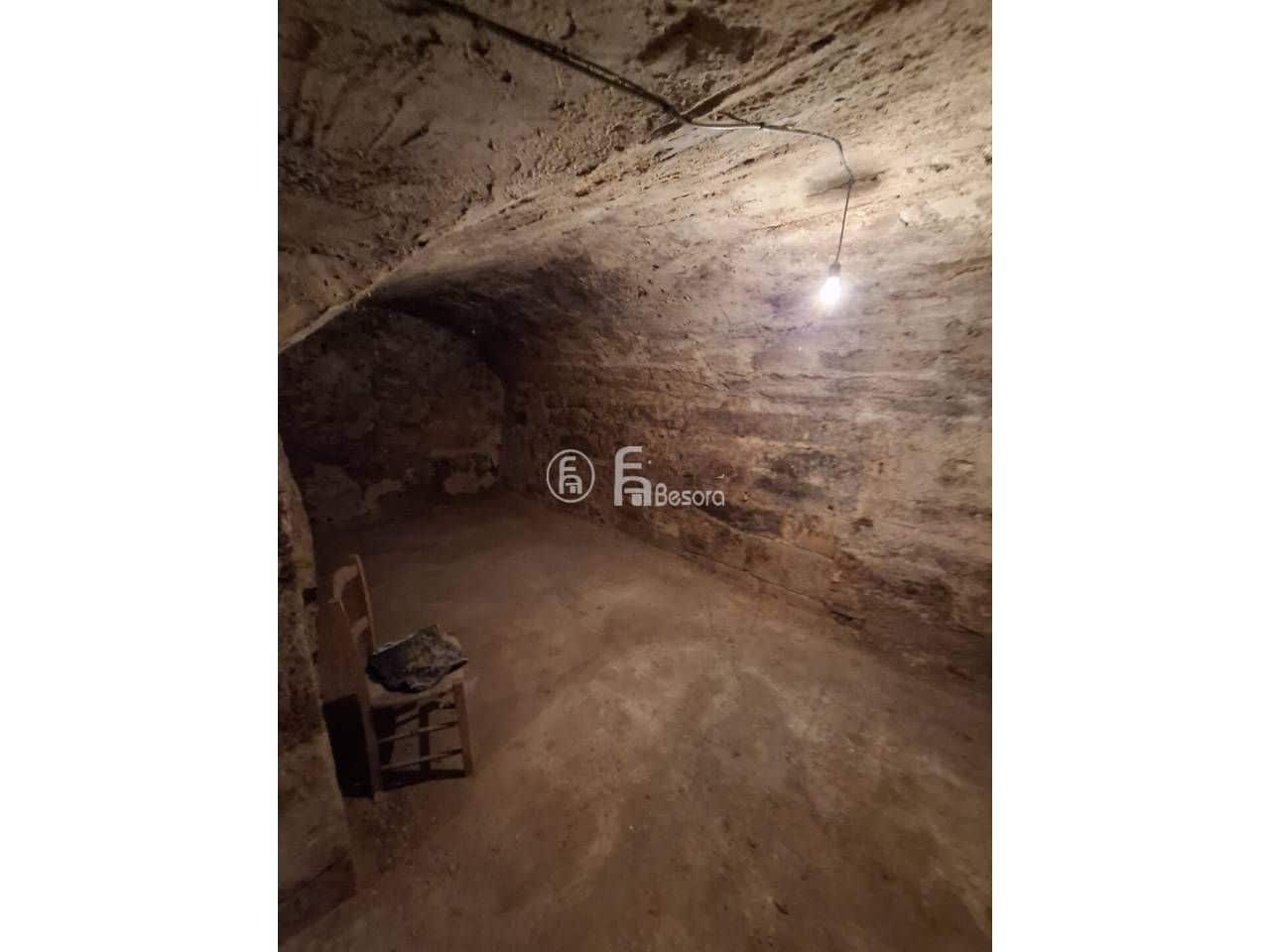 3 bedroom Flat for sale in Maials with garage - € 39,900 (Ref: 9443721)