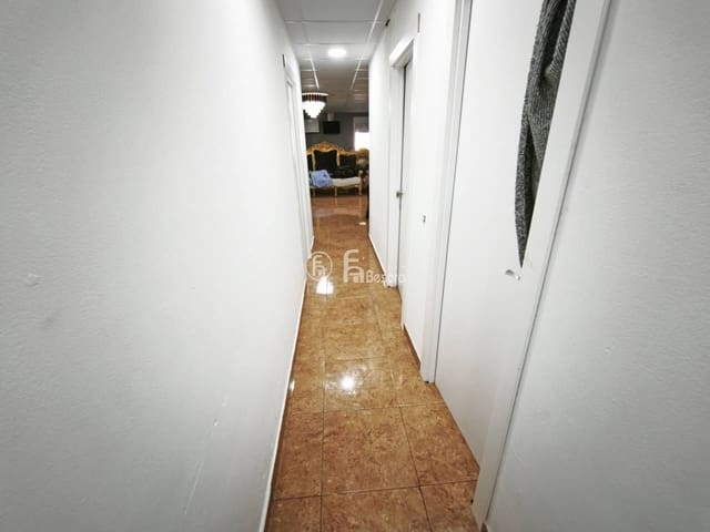 6 slaapkamer Villa te koop in Rosselló - € 259.000 (Ref: 9443722)