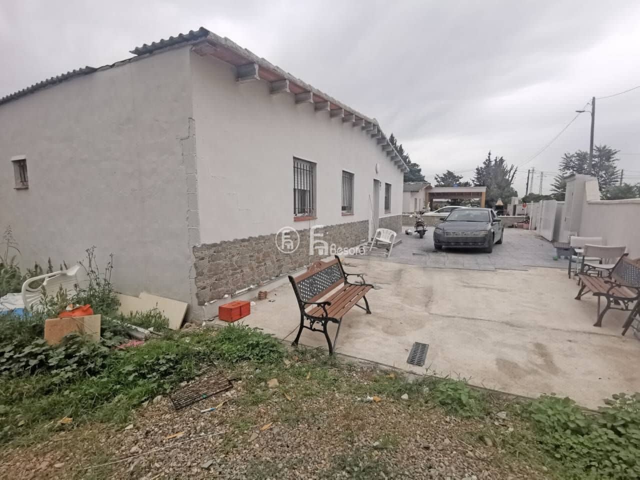 6 slaapkamer Villa te koop in Rossello - € 259.000 (Ref: 9443722)