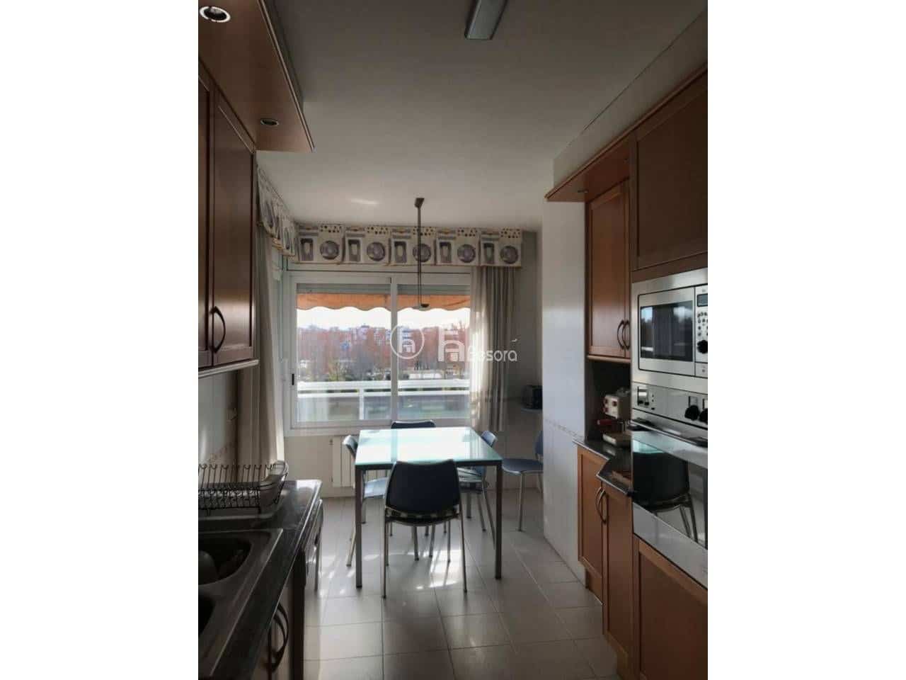 6 soveværelse Lejlighed til salg i Lleida by med garage - € 499.000 (Ref: 9443724)