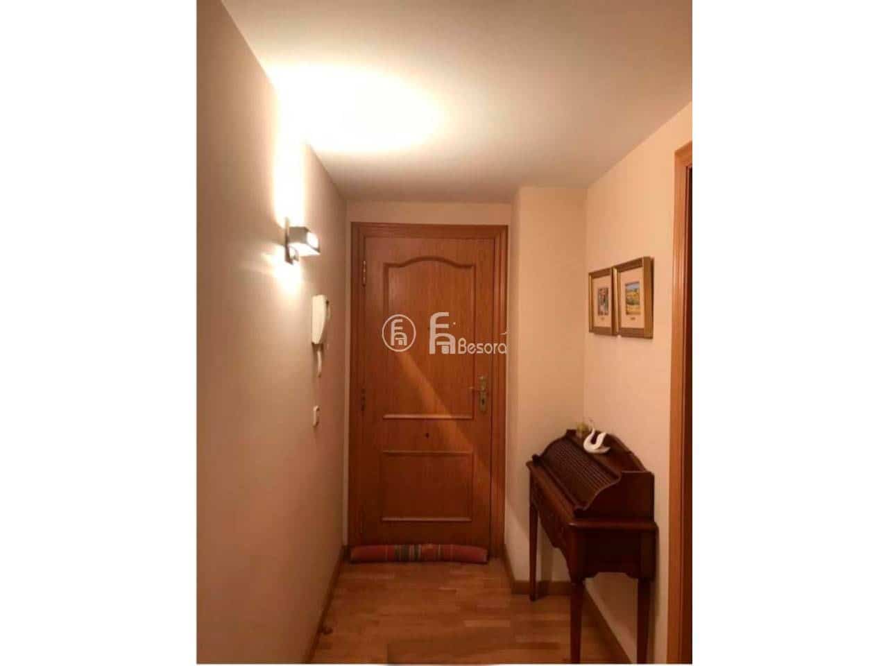 6 soveværelse Lejlighed til salg i Lleida by med garage - € 499.000 (Ref: 9443724)