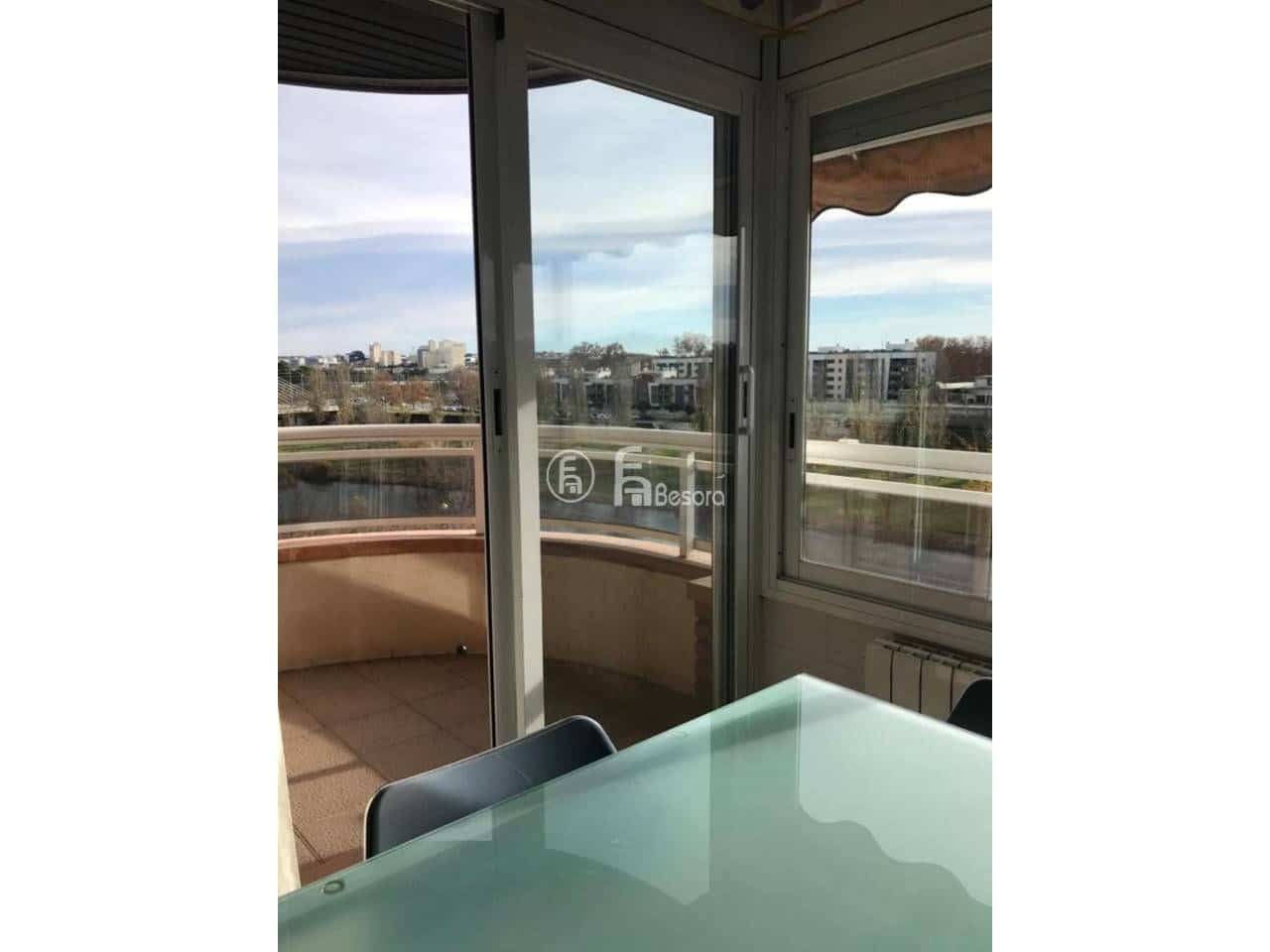 6 soveværelse Lejlighed til salg i Lleida by med garage - € 499.000 (Ref: 9443724)