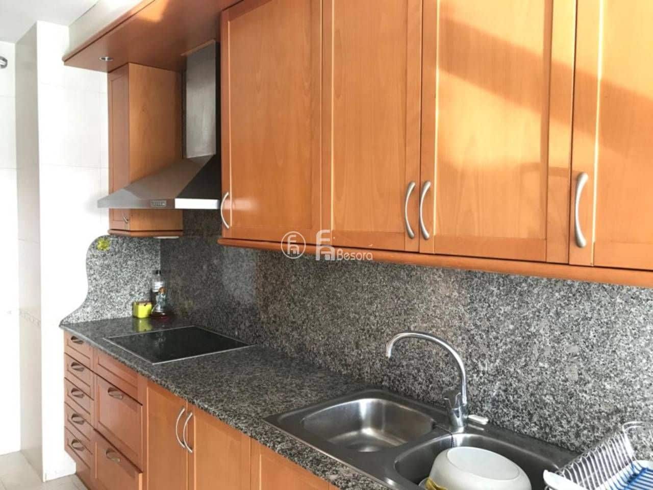 6 soveværelse Lejlighed til salg i Lleida by med garage - € 499.000 (Ref: 9443724)